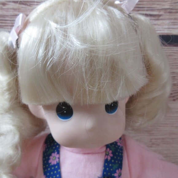 Precious Moments 12" Doll - Cindy with Blanket Vintage 1996 # 1441 - Picture 6 of 7